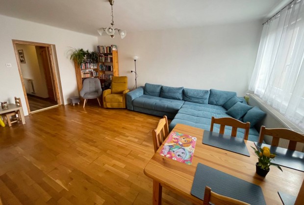 Debrecen,Dobozi utcán N+3 szobás 76nm-es lakás eladó