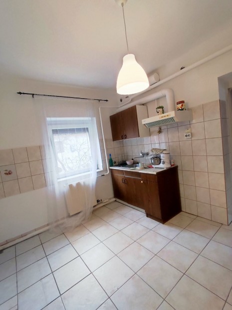 Debrecen Homokkert, Szab� K�lm�n u 58 m2 1 szoba+ nappali, 362 m2