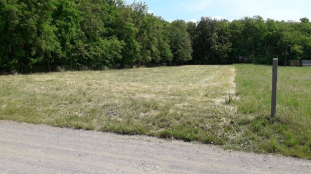 Debrecen-J�zsa Elad� �p�t�si telek