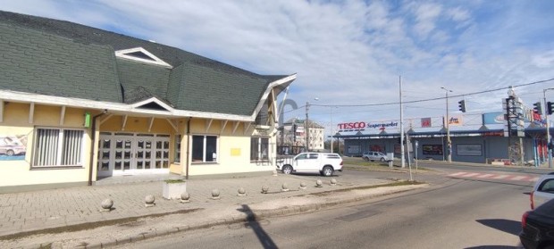 Debrecen-Józsa központi részén, 71 nm-es üzlethelyiség kiadó!