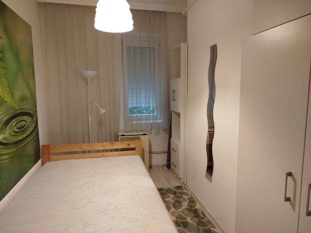 Debrecen Libakert városrész modern kis lakás hosszú távra kiadó