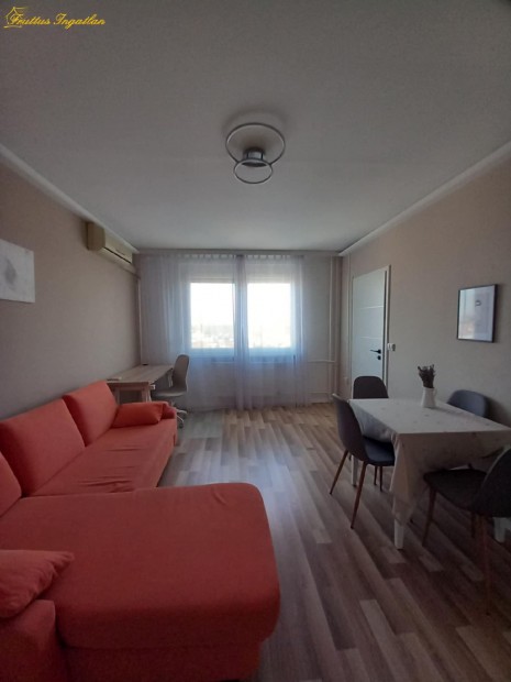 Debrecen, Egyetem sgrt belv�ros k�zeli alb�rlet kiad�