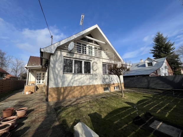 Debrecen, Pallag kedvelt utc�j�ban, nappali+3 szob�s h�z elad�!