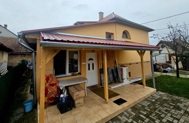 Debrecen, Vargakertben 83 m -es csal�di h�z elad�!