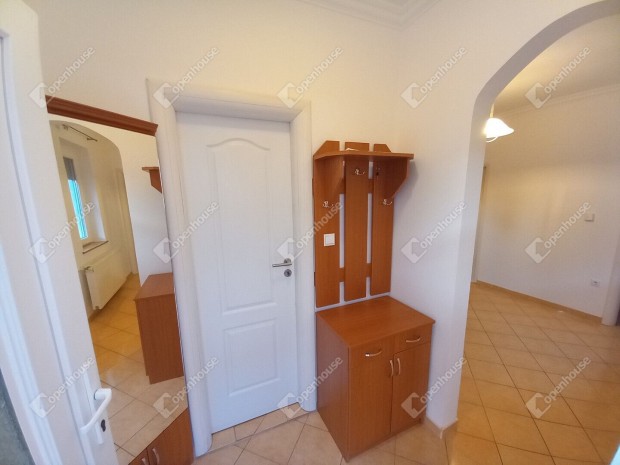 Debreceni, J�zsa v�rosr�szen elad� egy kiv�l� �llapot� csal�d�h�z