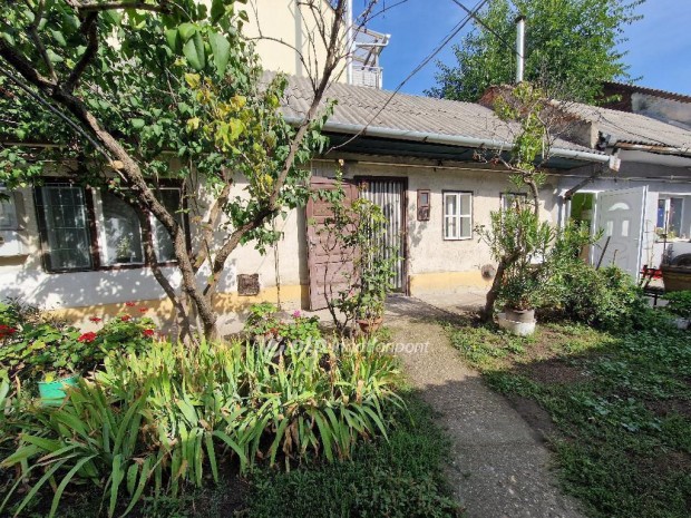 Debreceni elad� 39 nm-es h�z