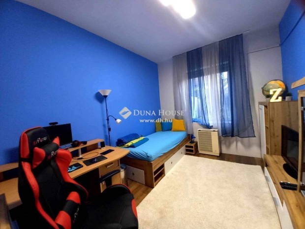 Debreceni elad� 96 nm-es h�z