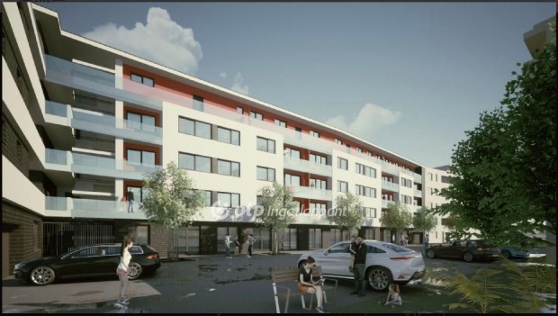 Debreceni elad� 96 nm-es lak�s