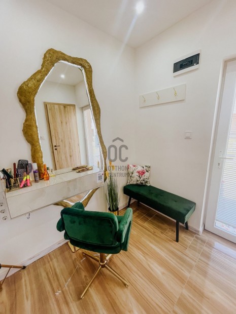 Debreceni kiad� �zleti c�l� ingatlan