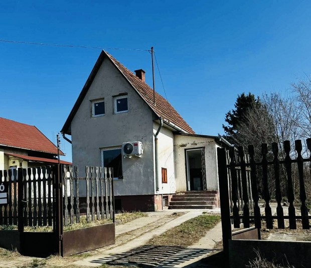 Debrecent�l 15 perce Bodasz�l�n elad� hitelezhet� h�z 