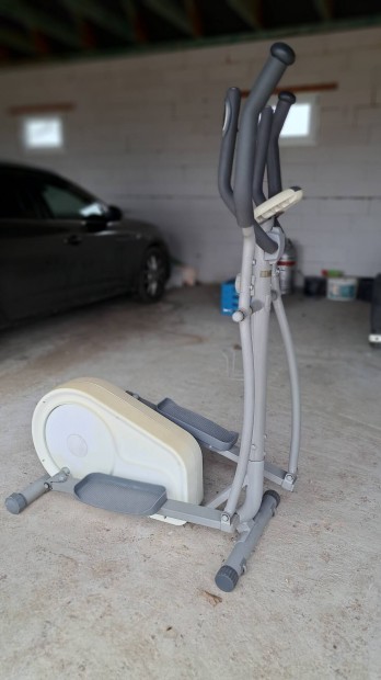 Decathlon Domyos EL 9600 elliptikus trainer