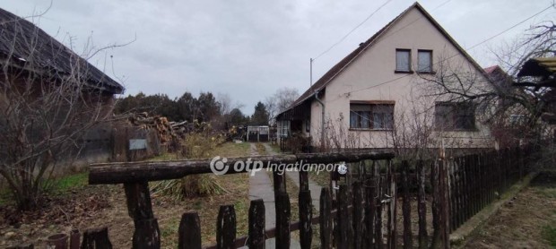 Decsi elad� 90 nm-es h�z