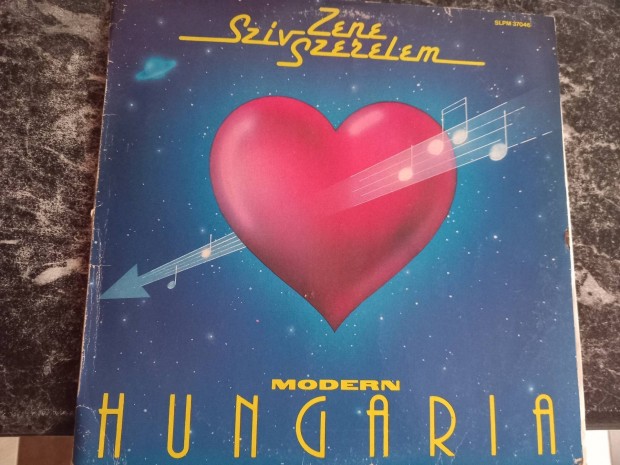 Dediklt Modern Hungria lemez.