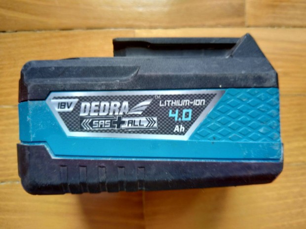 Dedra DED7034 18 V Volt 4 Ah lithium-ion akkumultor elad