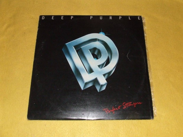 Deep Purple: Perfect Strangers - bakelit lemez eladó!