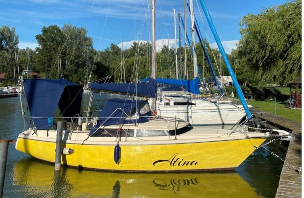 Dehler Delanta 26 vitorl�shaj� sz�p �llapotban kik�t�hellyel elad�