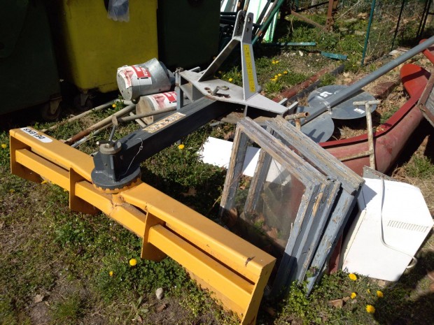 Delecks fldgyalu traktorhoz!