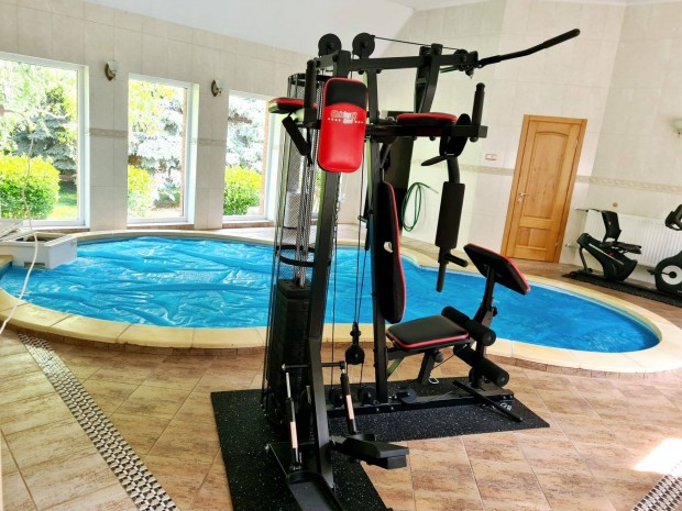 D�legyh�za, �d�l� s�t�nyon luxus csal�di h�z elad�