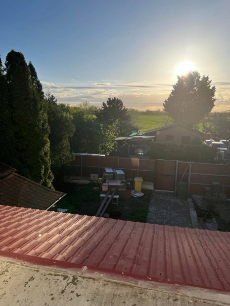 D�legyh�za, csal�di h�z elad�