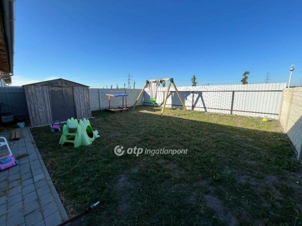 D�legyh�zai elad� 80 nm-es h�z