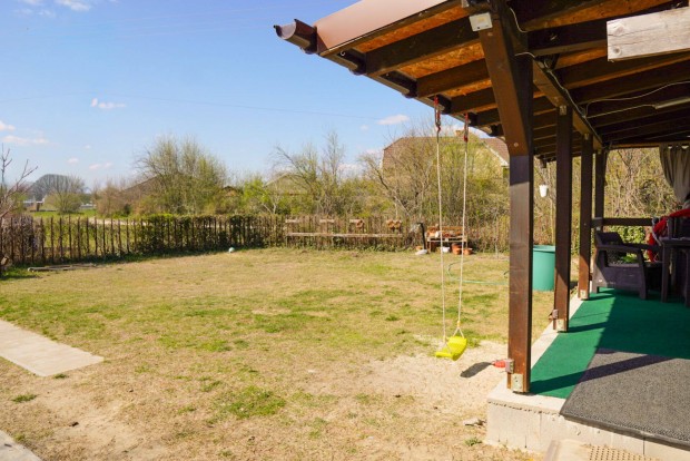 D�legyh�z�n 74nm-es cs.h�z