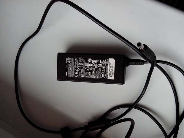 Dell 45W laptop töltő 19.5V 2.31A