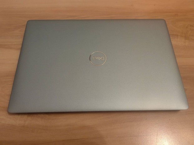 Dell 5410 i5 10310u, 16Gb ram, 256Gb ssd, 14" Fullhd ips elad