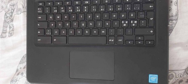 Dell Chromebook 3380 alkatrsznek eld. a rendszer zrolva rajta, tlt