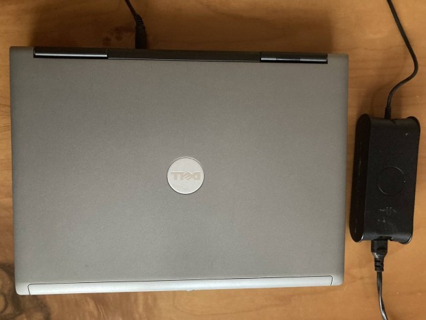 Dell D820 laptop tltvel