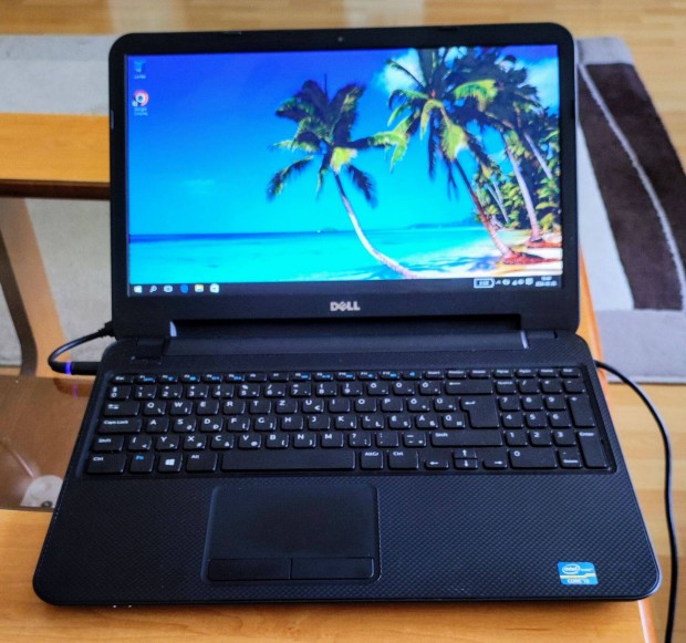 Dell Inspiron 3521 laptop,wifi-kamera-HDMI-SSD,carbon design