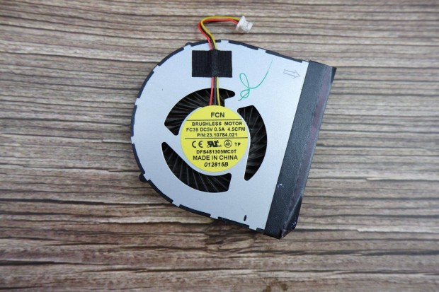 Dell Inspiron 3541 3542 5435 laptop hűtő ventilátor DFS481305MC0T