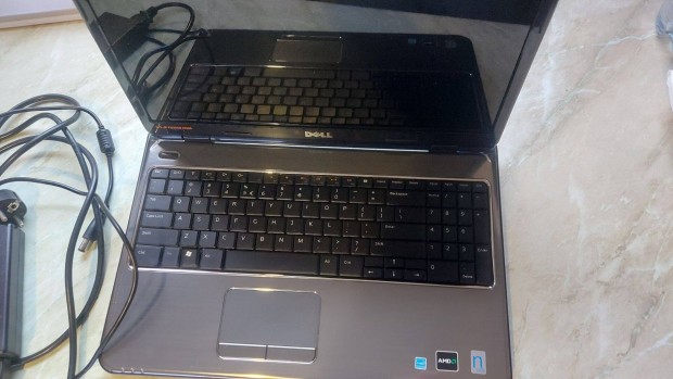 Dell Inspiron M5010 P10F002 (hinyos)