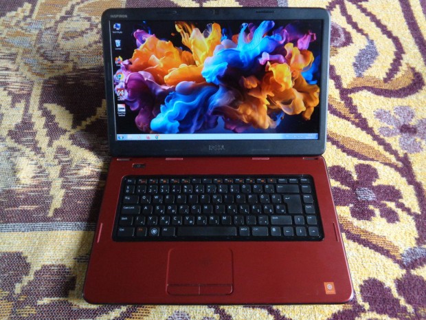 Dell Inspiron M5040 2 magos laptop 120GB Ssd-vel, jó aksival!