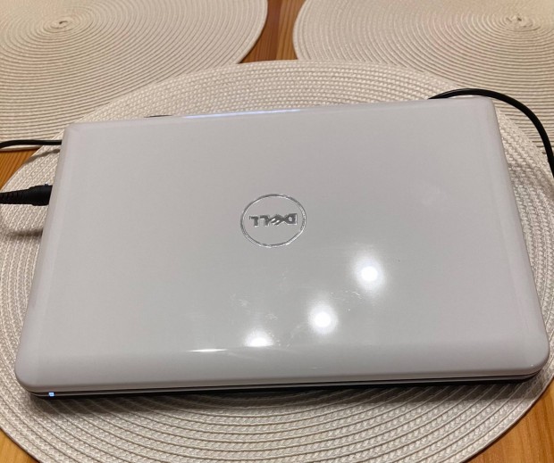 Dell Inspiron Mini 10 laptop