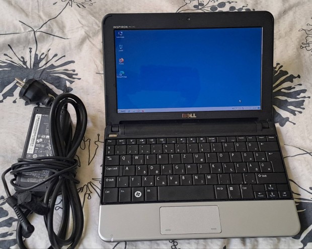 Dell Inspiron mini 10 laptop