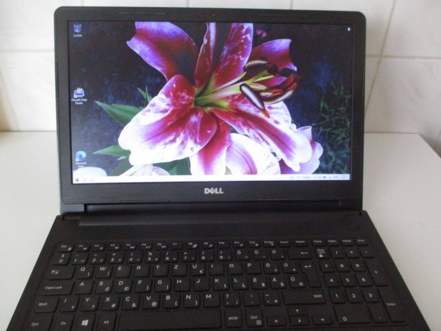 Dell Inspiron j garancilis akkumultorral