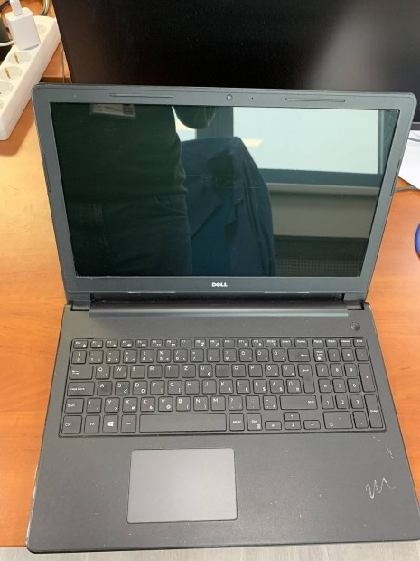 Dell Inspito 15" alkatrsznek