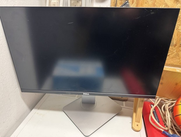 Dell LCD monitor hibs, alkatrsznek