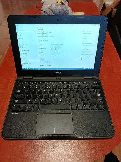 Dell Latitude 3180