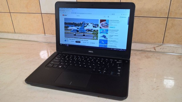 Dell Latitude 3380 I3 laptop, notebook, kivl akku, j ssd, Win10