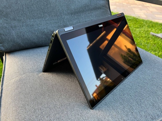 Dell Latitude 5289 - Laptop-Tablet 2 az 1-ben