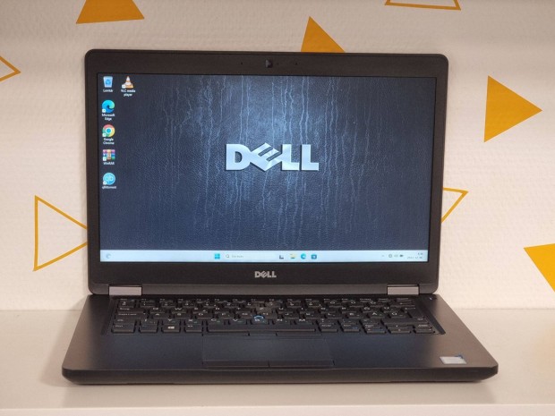 Dell Latitude 5480 notebook, a tkletes titrs