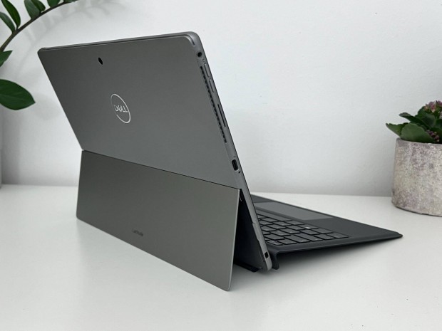 Dell Latitude 7320 2-in-1 | i5-1140G7 | 16/256gb - Win11