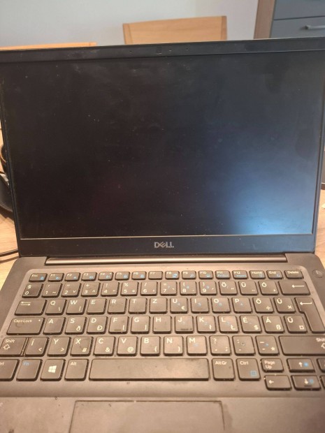 Dell Latitude 7380 kijelz