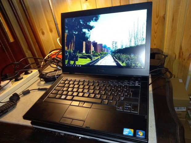 Dell Latitude Core i5 zleti laptop WIN 10 rendszerrel, WIFI, HDMI