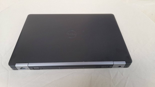 Dell Latitude E5470 laptop full HD IPS kijelzvel elad