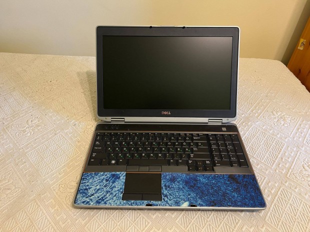 Dell Latitude E6520 laptop - Core i5