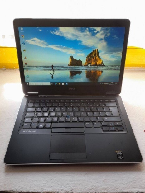 Dell Latitude E7440 laptop j ron