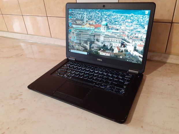 Dell Latitude E7450 I5 laptop, notebook full hd ips, ssd jó akku Win10