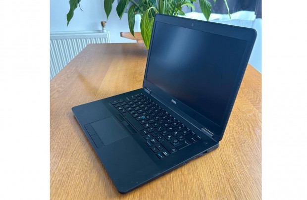 Dell Latitude E7470 ers laptop (i7 processzor, 16GB RAM, 512GB SSD)